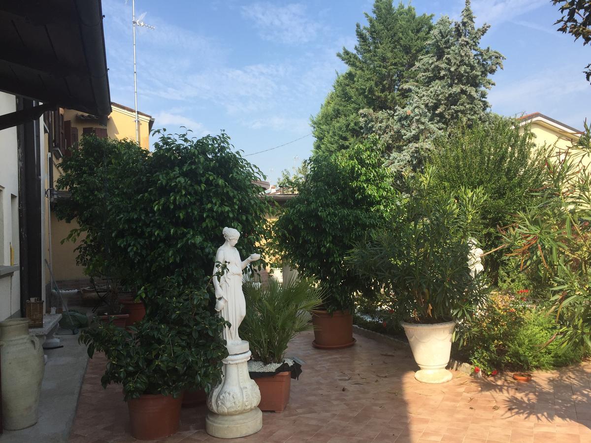 Bed and Breakfast Casa Nives San Pietro in Casale Exterior foto